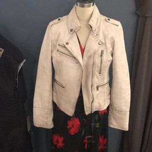 *Rare* White Leather Levi’s Jacket